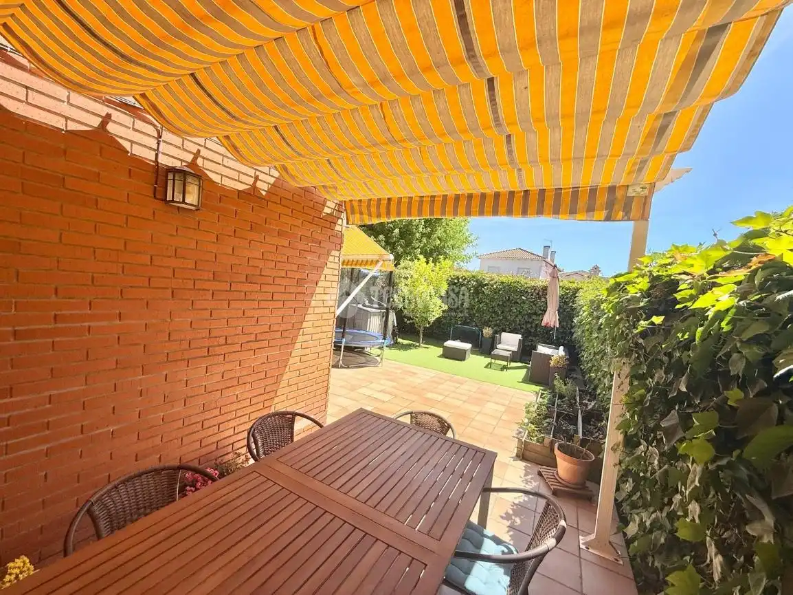 Terraza de Casa adosada en venta en Illescas con Aire acondicionado y Parquet