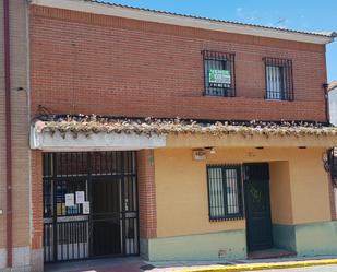Vista exterior de Local en venda en Aldea del Fresno