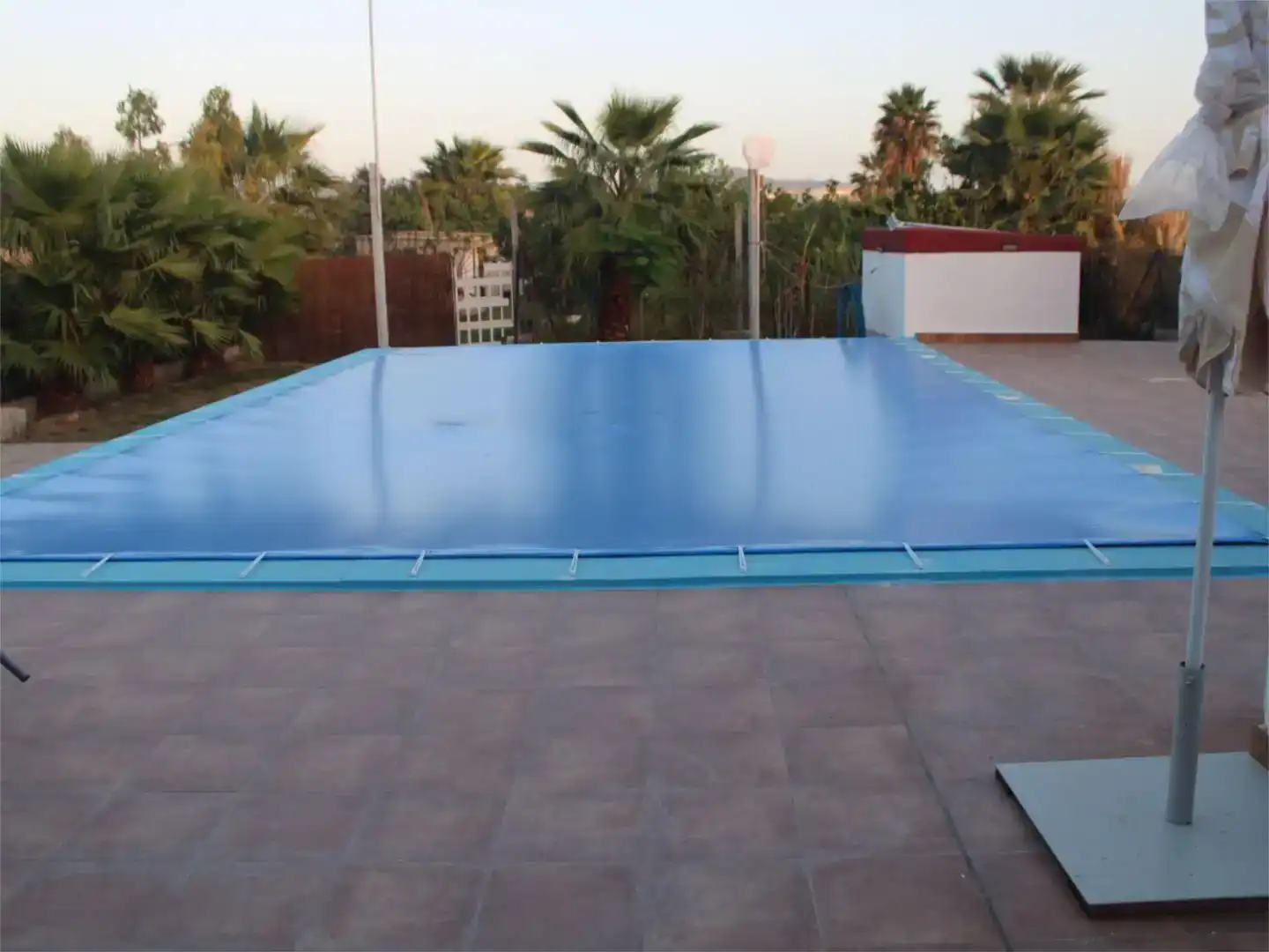 Piscina de Finca rústica de lloguer en Motril amb Jardí privat, Piscina i Moblat