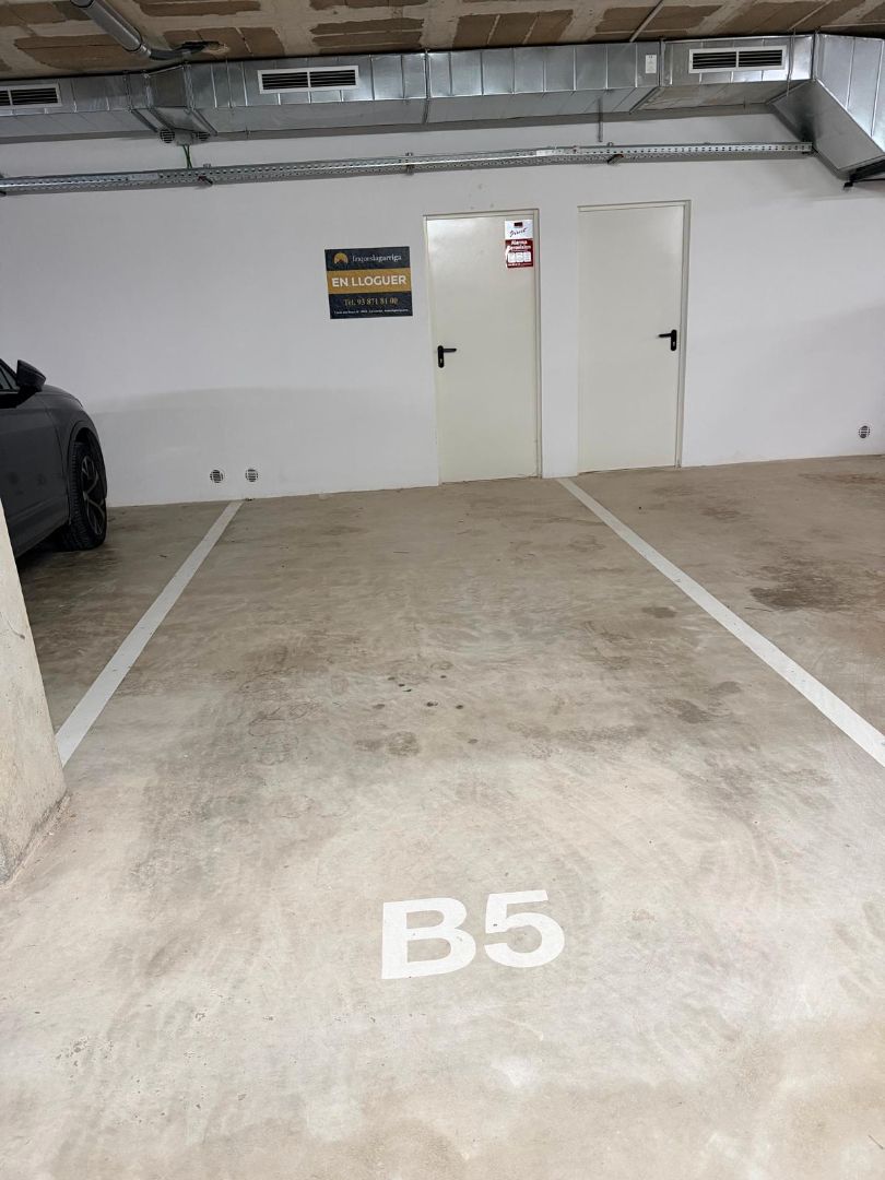 Parking of Garage to rent in La Garriga