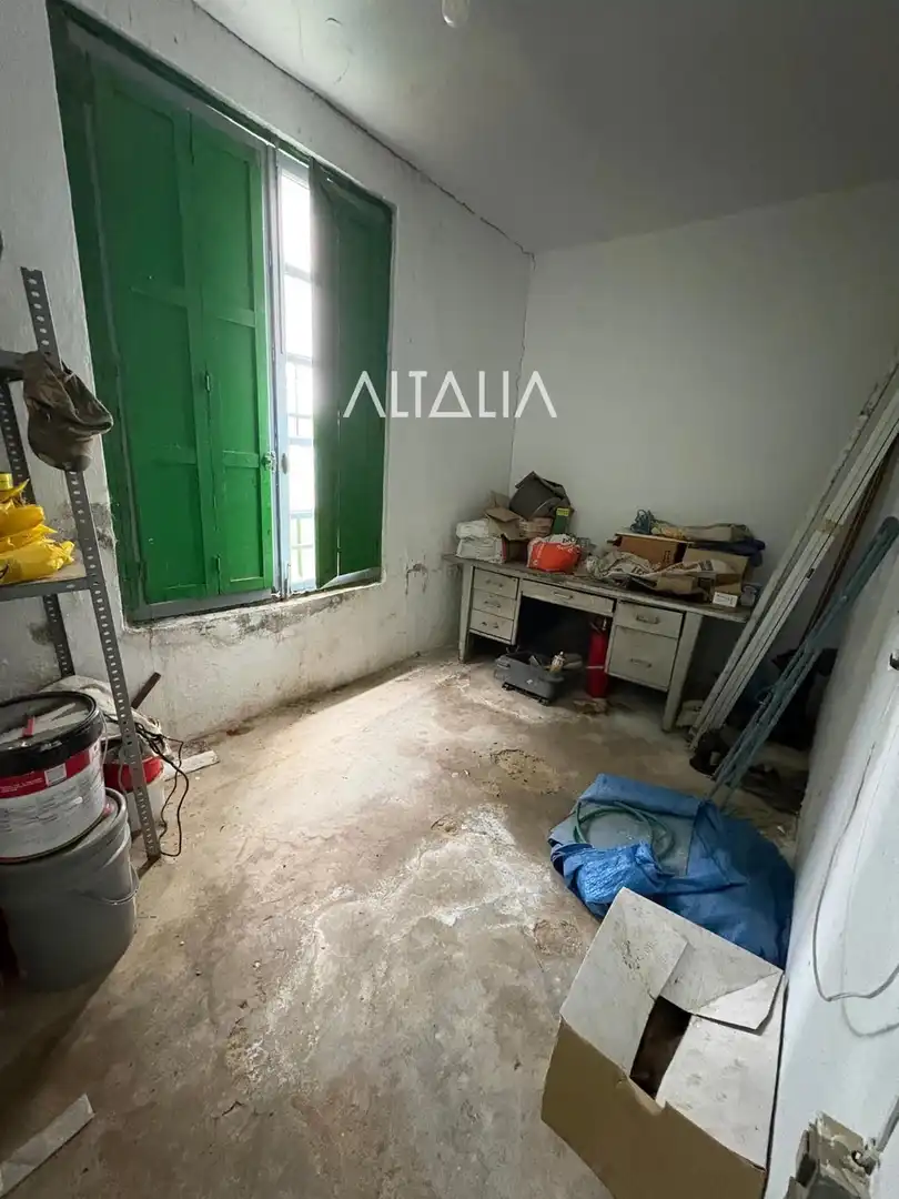 Habitación de Nave industrial en venta en Cervera del Llano