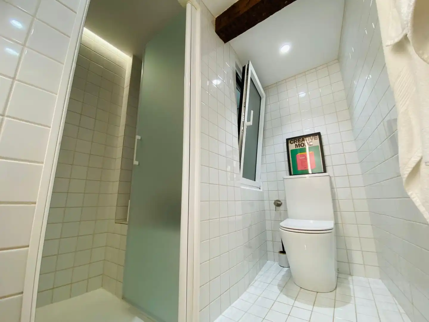Baño de Apartamento de alquiler en Castro-Urdiales con Amueblado