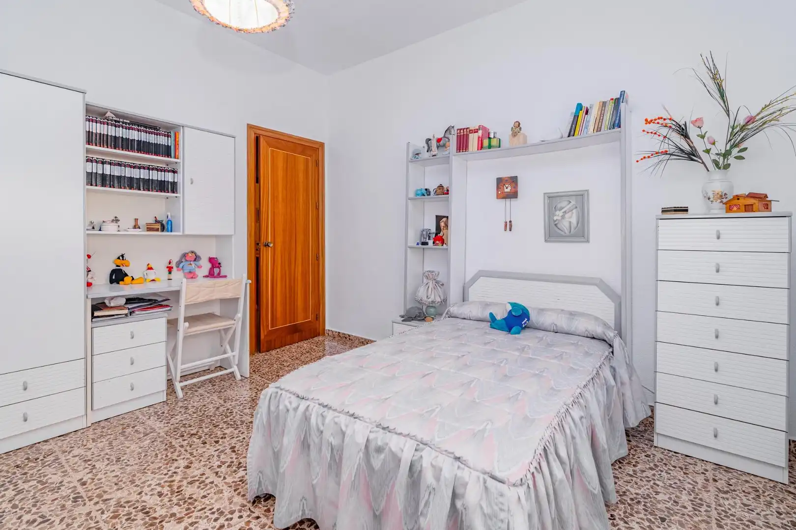 Dormitori de Casa adosada en venda en Albolote amb Calefacció, Jardí privat i Terrassa