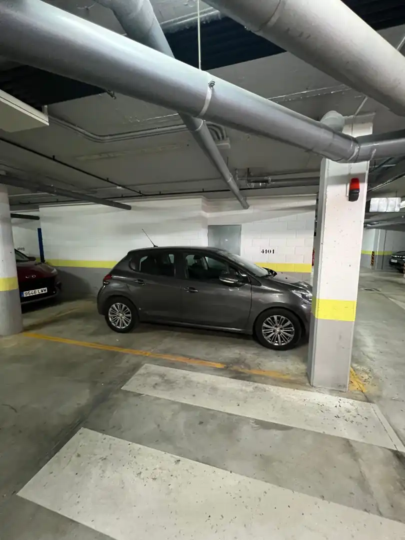 Parkplatz von Wohnung zum Verkauf in Mijas mit Klimaanlage, Heizung und Privatgarten