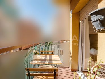 Pis amb balcó en venda a Sant Adriá Nord