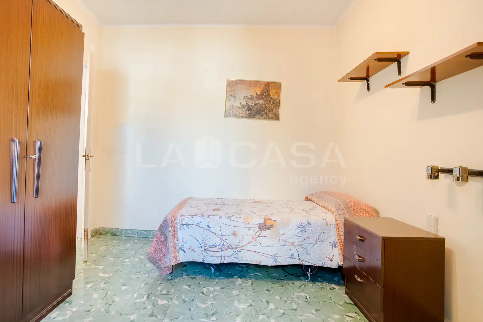 Habitación de Casa adosada en venta en Granollers con Calefacción, Terraza y Trastero