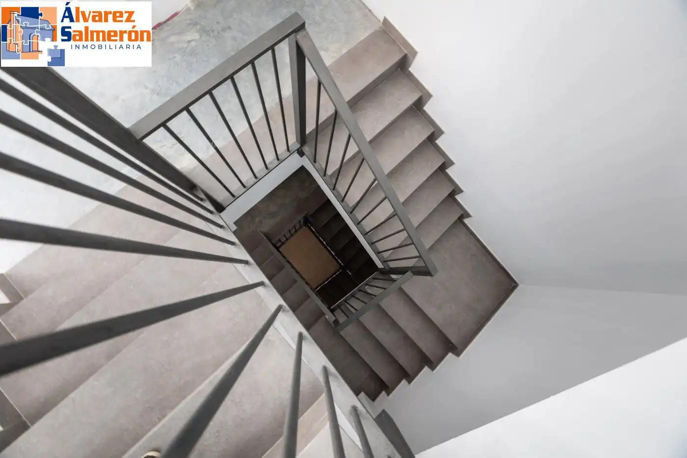 Inmuebles singulares con ascensor en venta en Calle San Matías, imagen 37