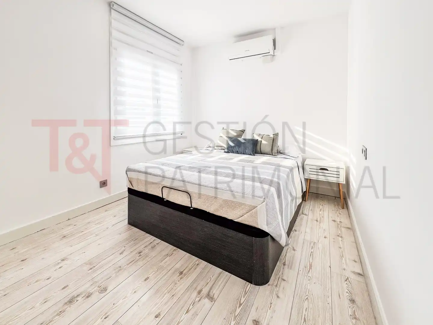 Bedroom of Flat for sale in Castell d'Aro, Platja d'Aro i s'Agaró  with Air Conditioner, Heating and Terrace