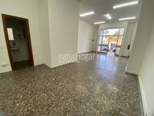 Local comercial en Alquiler en El Grau