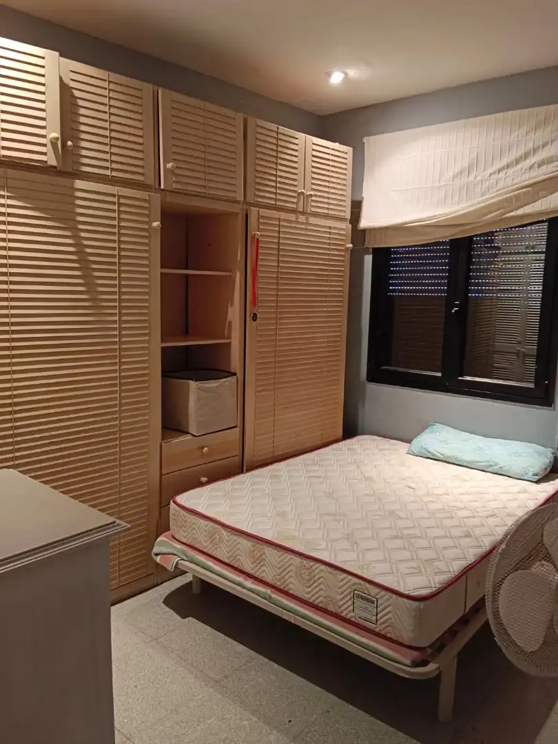 Apartment with lift to rent in Avenida de Hernán Cortés, imagen 6