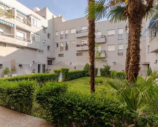 Exterior view of Flat for sale in  Granada Capital  with Air Conditioner and Swimming Pool