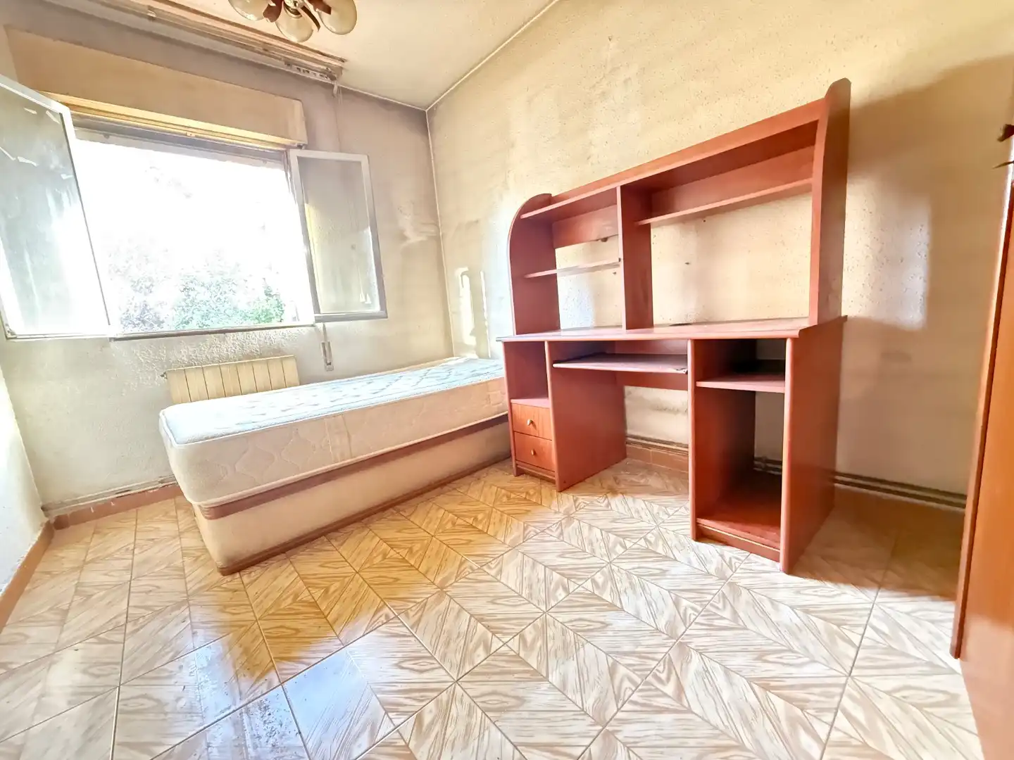Bedroom of Flat for sale in  Madrid Capital  with Air Conditioner and Terrace