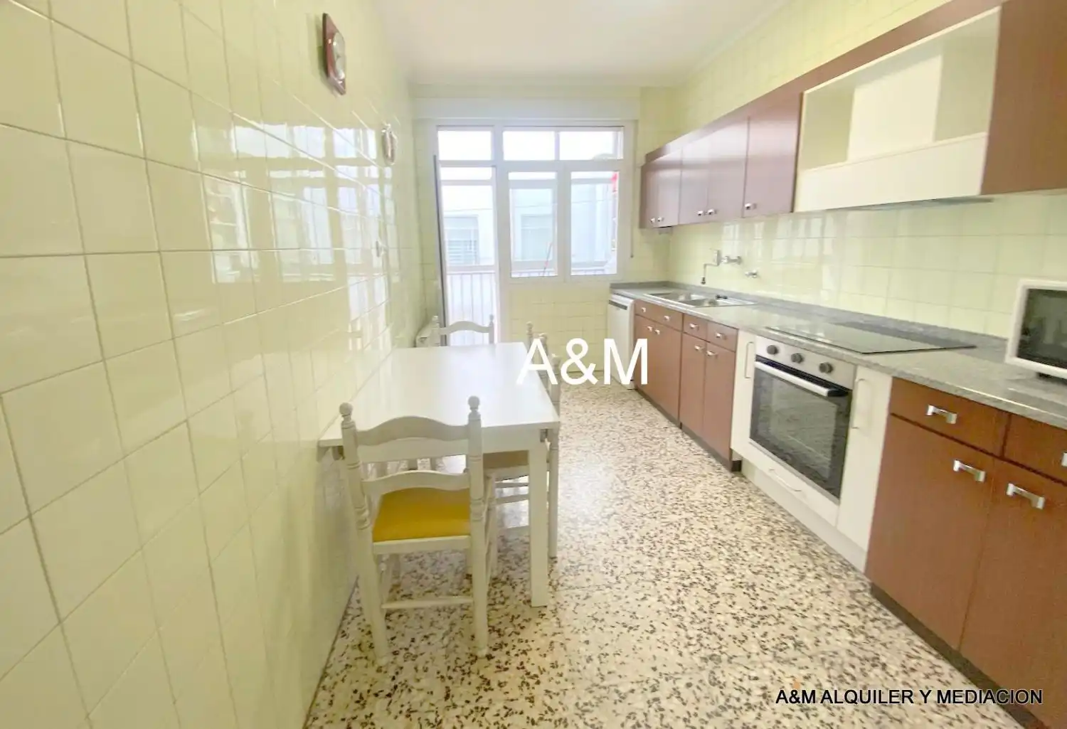Exterior view of Flat for rent in Vitoria - Gasteiz  with Heating, Parquet flooring and Terrace