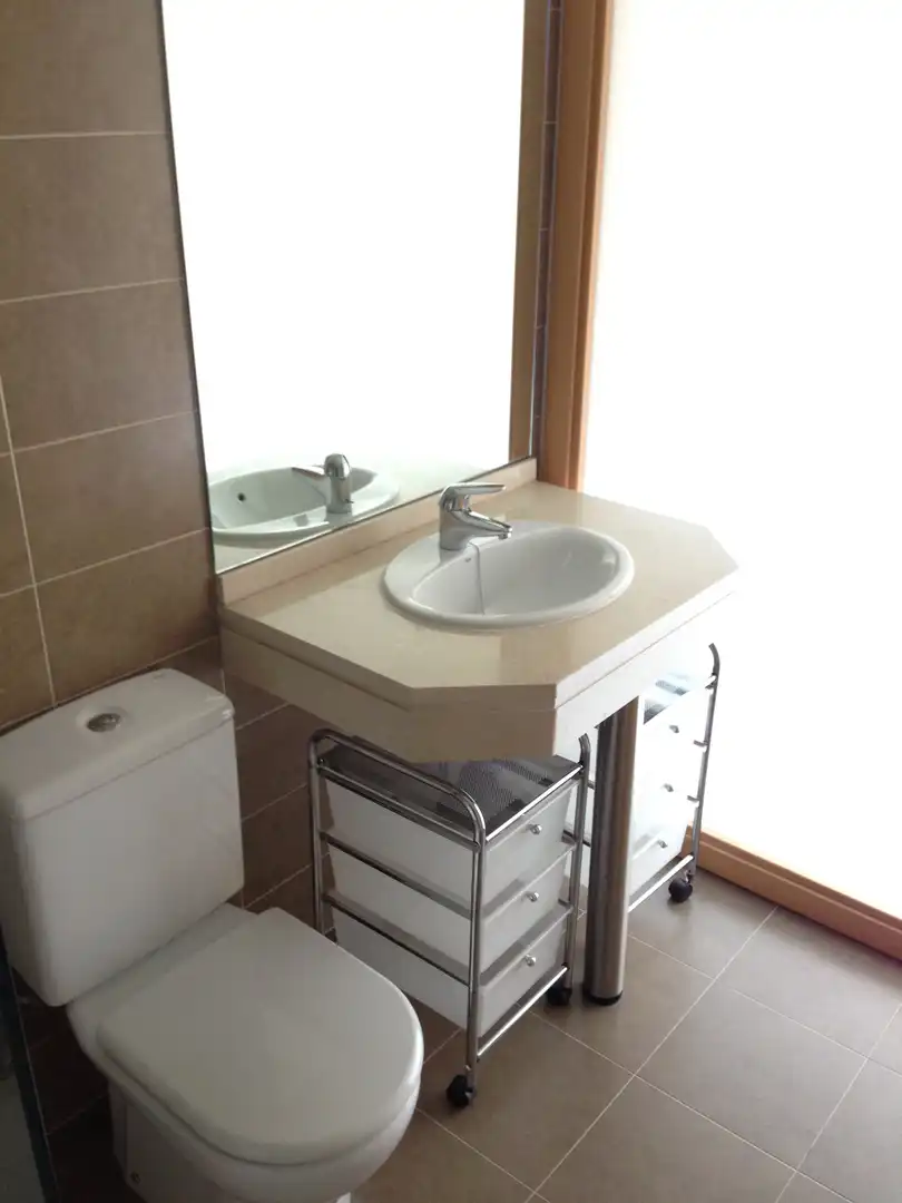 Baño de Ático en venta en  Lleida Capital con Aire acondicionado, Terraza y Balcón