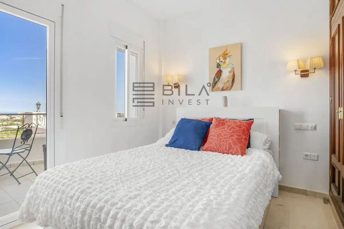 Chalet con piscina en venta en Cerros del Aguila, imagen 23