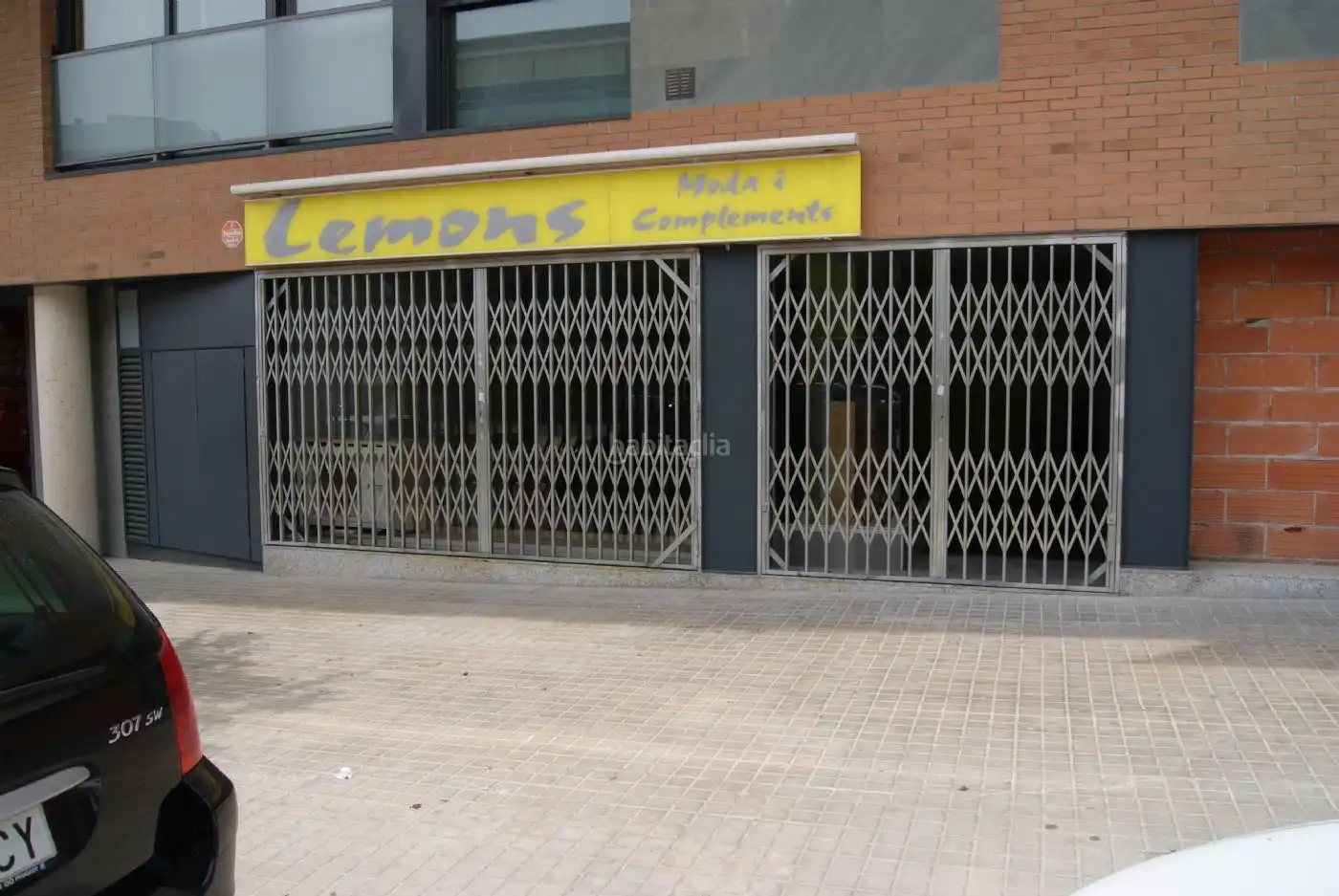 Local commercial à vendre à Rambla de Rafael Casanova 9