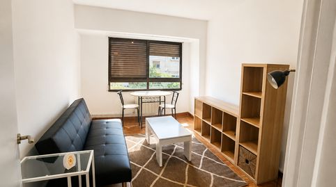 Foto 3 von Wohnung zur Miete in Calle Jerónimo Sainz de la Maza, Cuatro Caminos, Santander