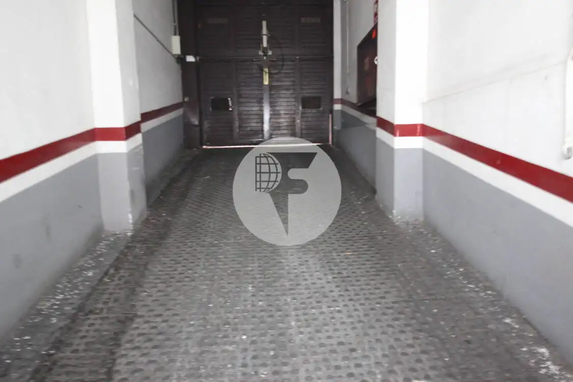 Parcheggio in vendita a Eixample, imagen 2