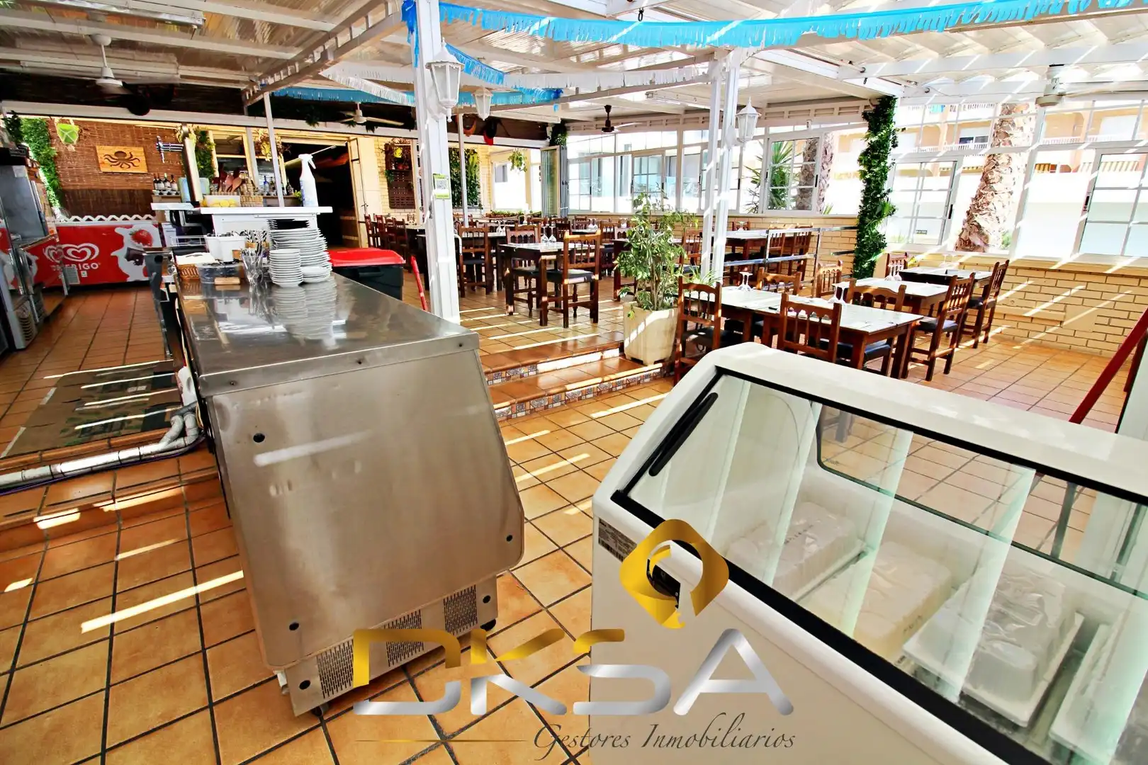 Local de alquiler en Peñíscola / Peníscola con Aire acondicionado, Terraza y Amueblado