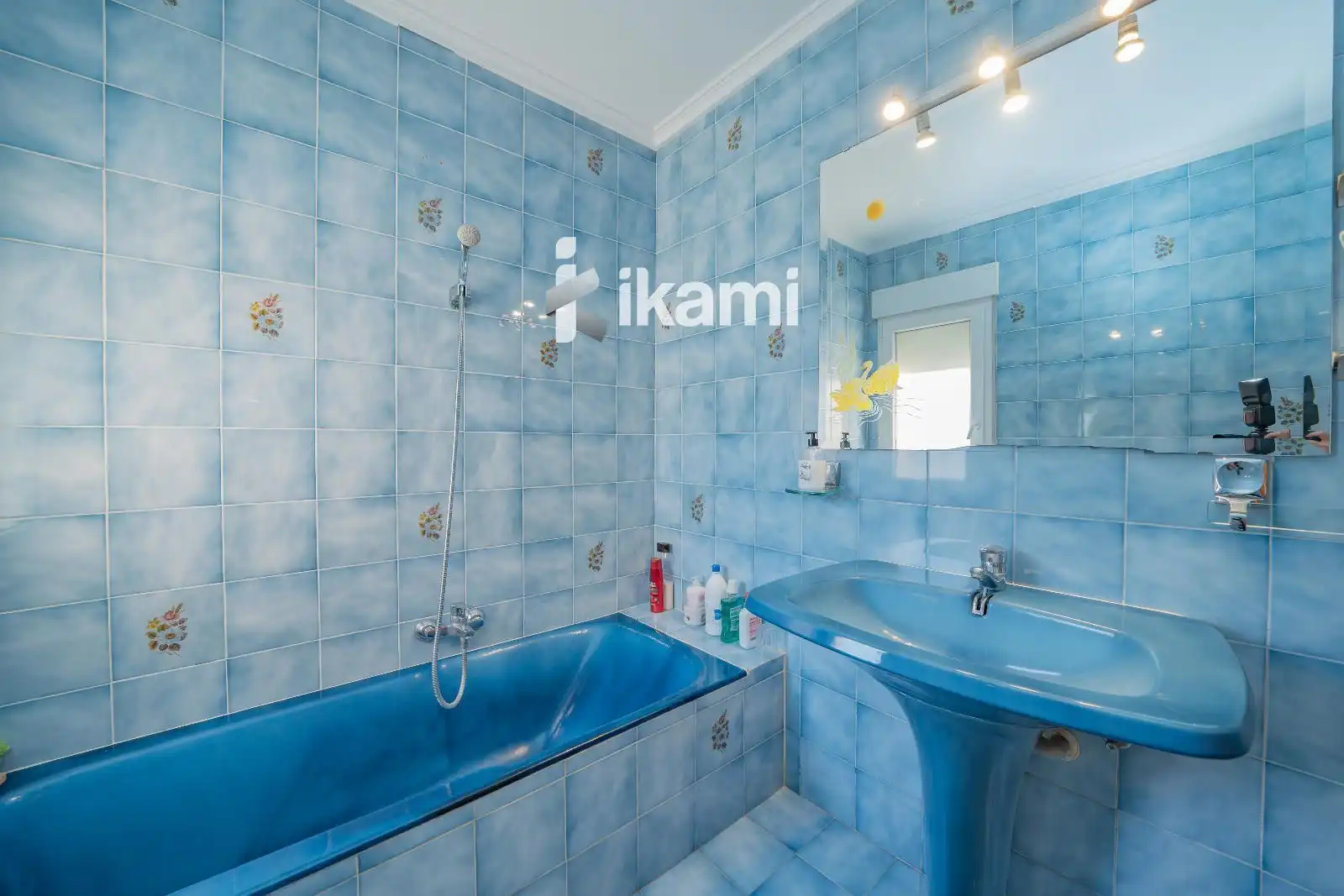 Bathroom of Houses for sale in Dénia  with Air Conditioner, Heating and Private garden