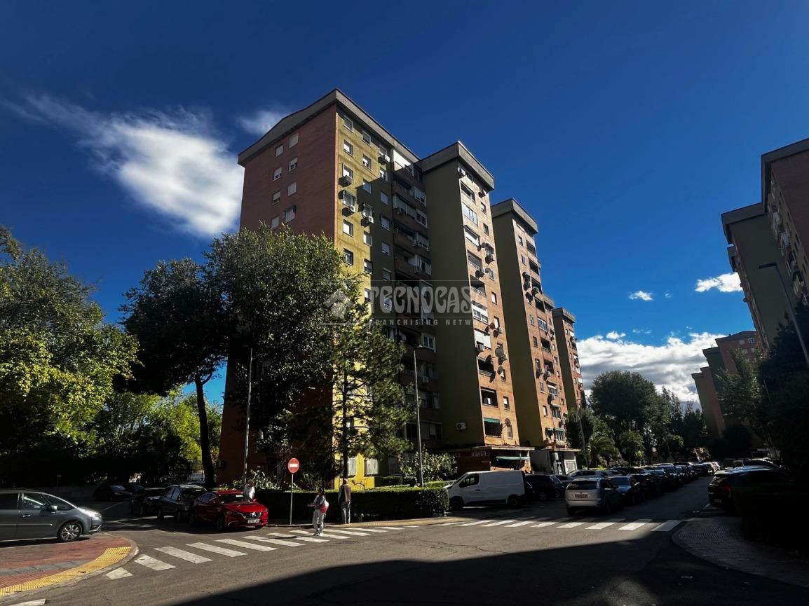 Exterior view of Flat for sale in Alcalá de Henares  with Heating and Terrace
