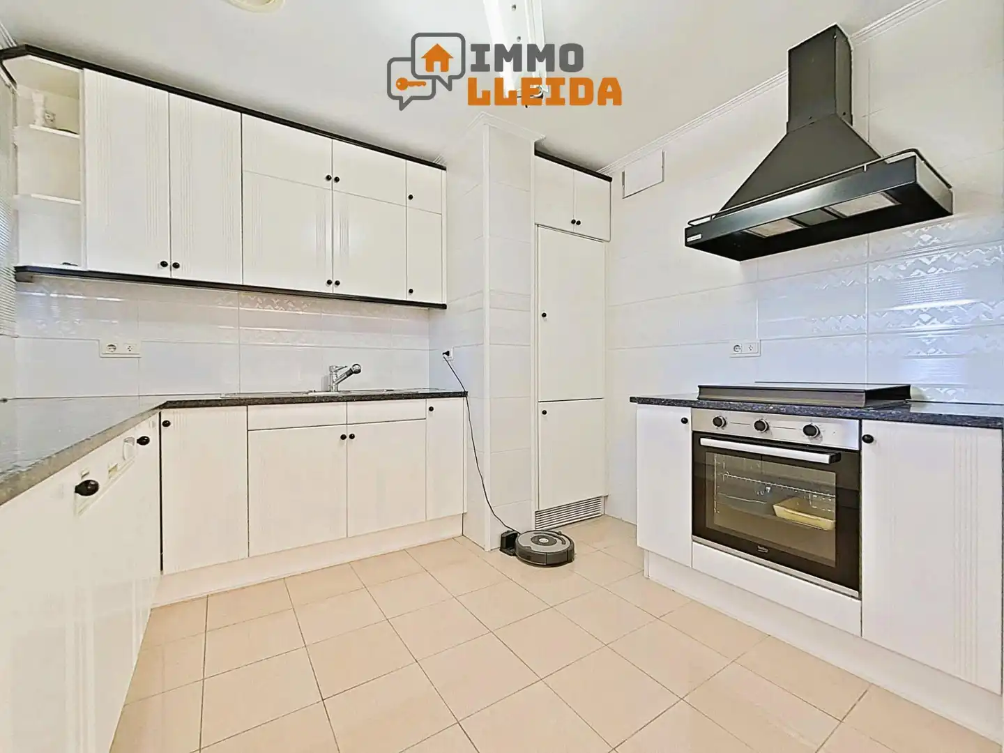 Chalet con piscina en venta en Calle RIU 23, imagen 9