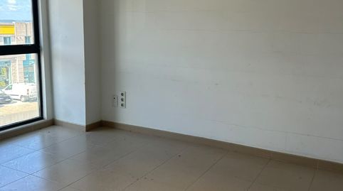 Foto 3 von Fabrikhallen zur Miete in Rúa Das Palmeiras, 34, O Milladoiro, Ames