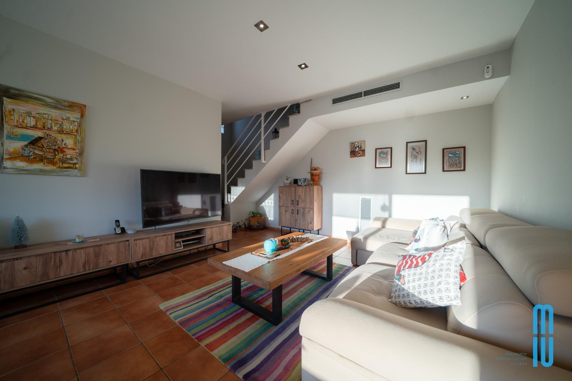 Living room of Single-family semi-detached for sale in Sant Iscle de Vallalta  with Private garden and Terrace