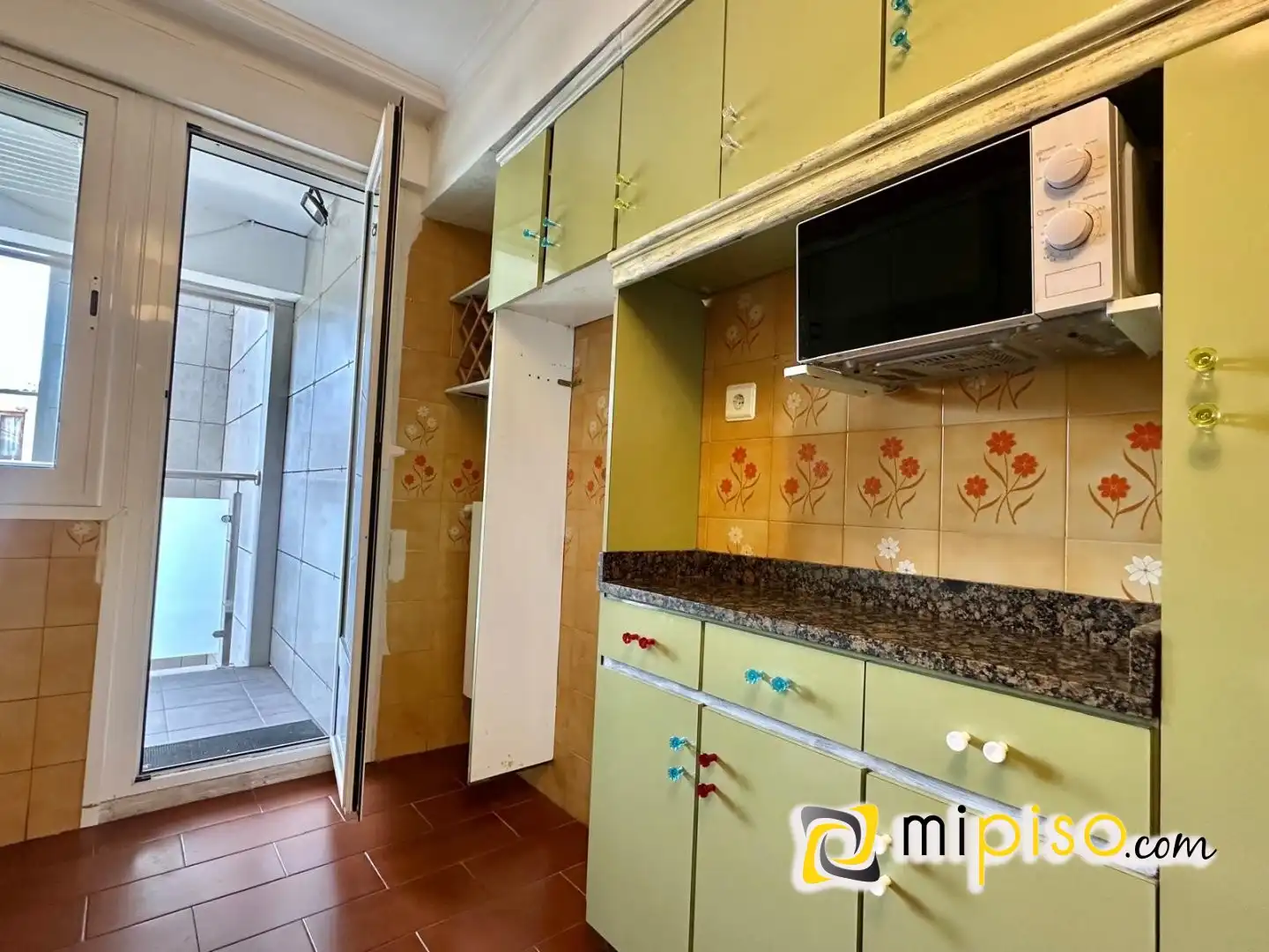 Küche von Wohnung zum Verkauf in Colindres mit Heizung und Terrasse