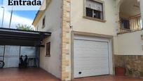 Exterior view of House or chalet for sale in La Pobla de Vallbona  with Air Conditioner, Terrace and Swimming Pool