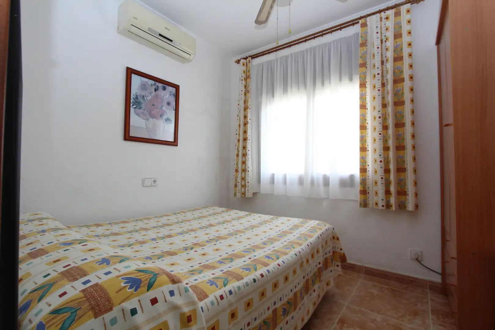 Habitación de Casa adosada en venta en Mont-roig del Camp con Calefacción, Jardín privado y Terraza