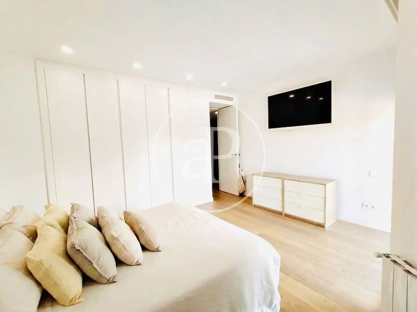 Bedroom of Flat for rent in Valencia  with Heating, Furnished and Balcony