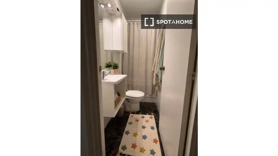 Habitación de Piso para compartir en Barcelona con Aire acondicionado, Calefacción y Terraza