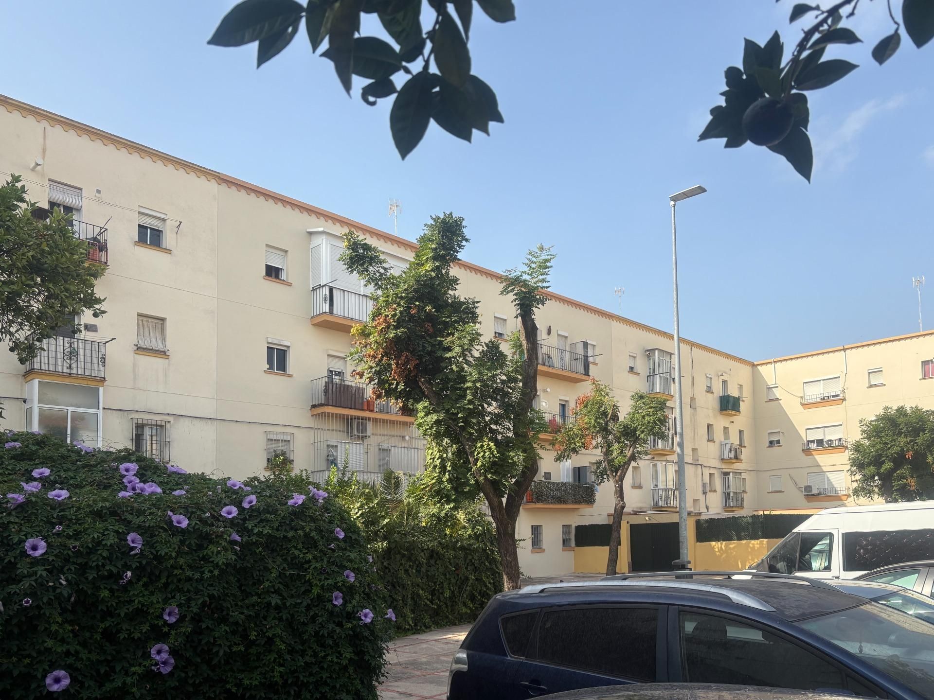 Vista exterior de Pis en venda en Jerez de la Frontera