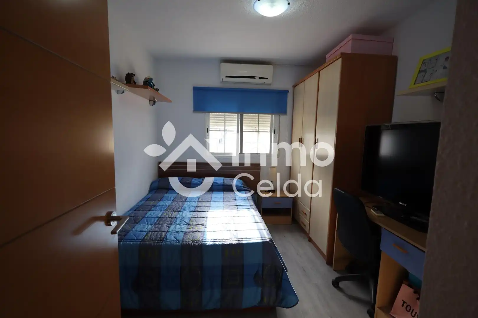 Habitación de Casa o chalet en venta en Chiva con Aire acondicionado, Calefacción y Jardín privado