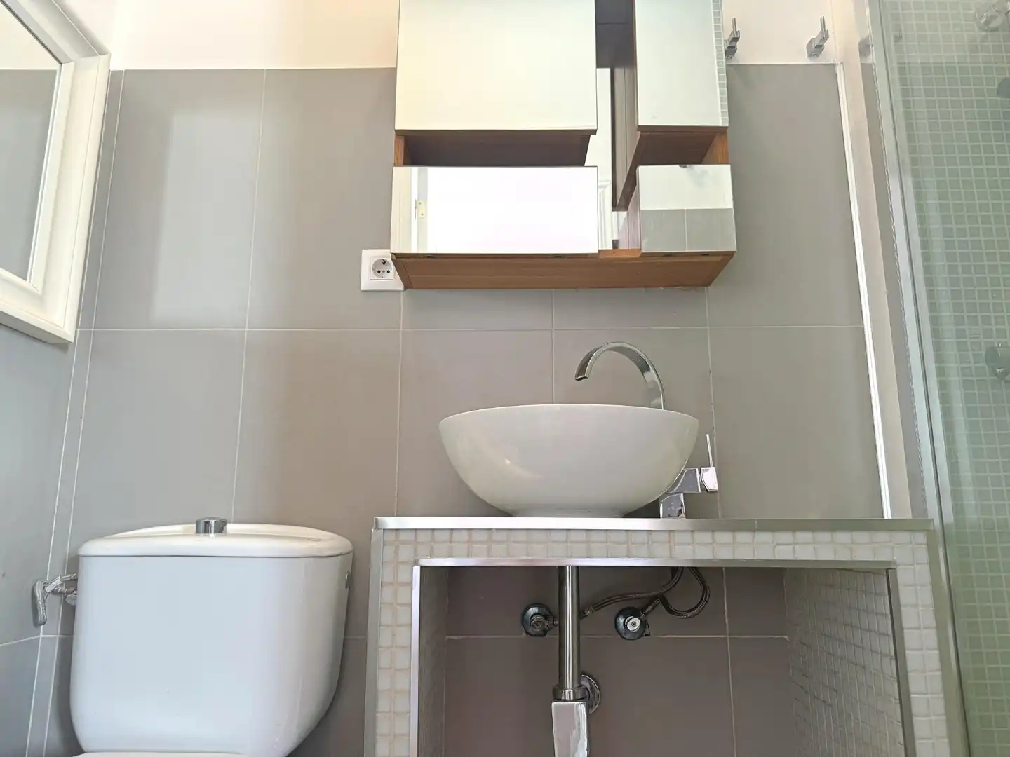 Baño de Piso de alquiler en Madrid con Aire acondicionado, Calefacción y Terraza