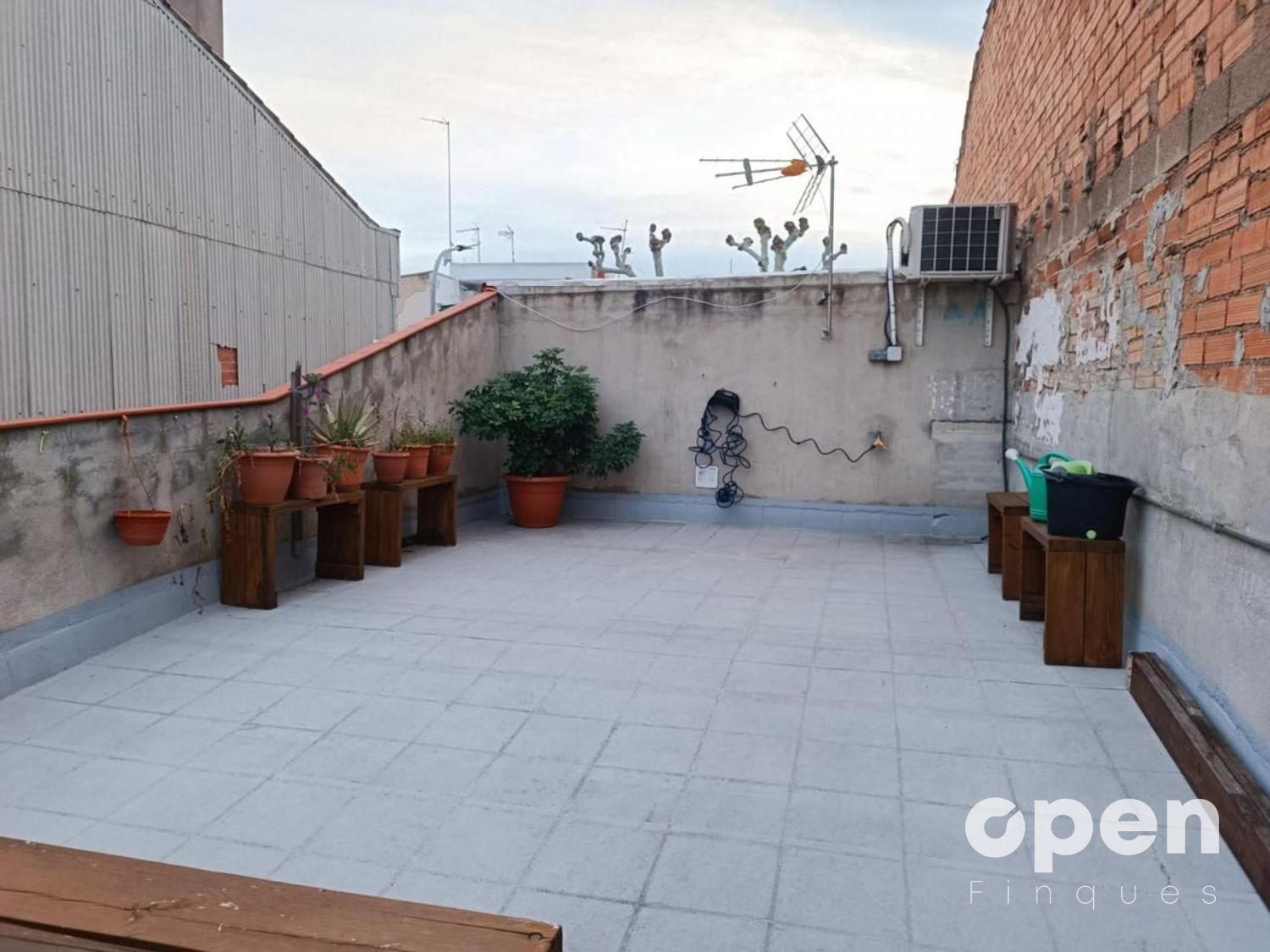Terrassa de Casa adosada en venda en Terrassa amb Aire condicionat, Calefacció i Parquet