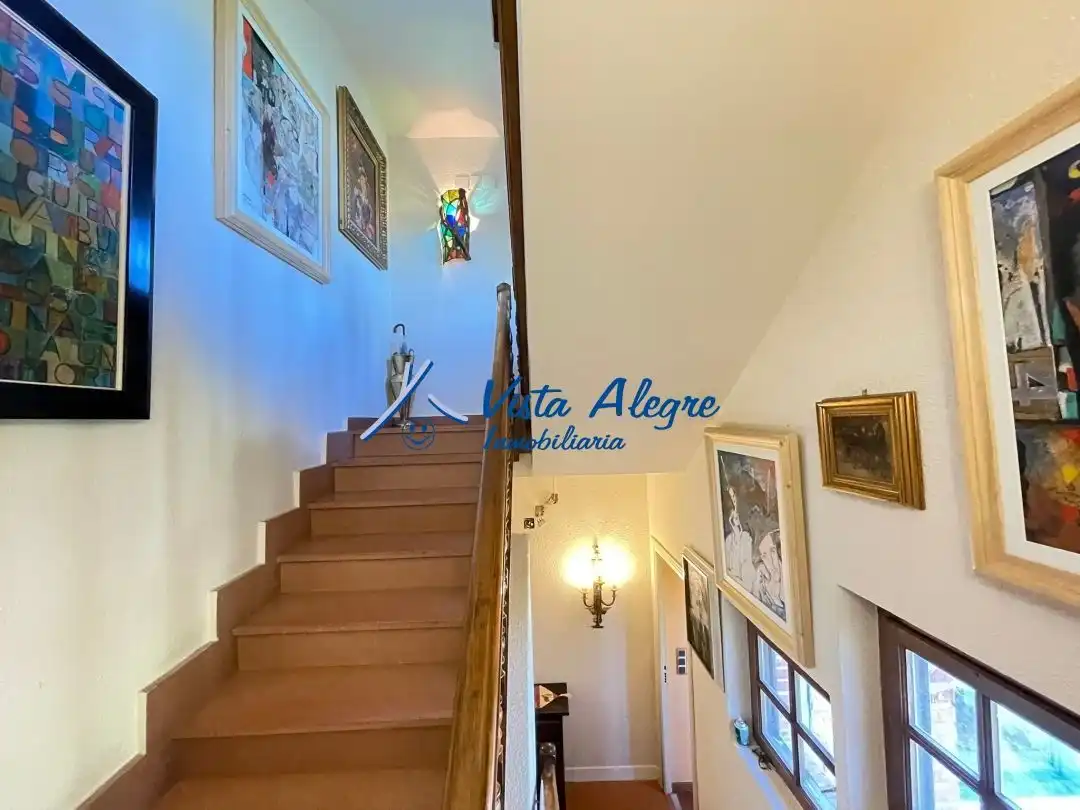 Buildings for sale in Fresneña