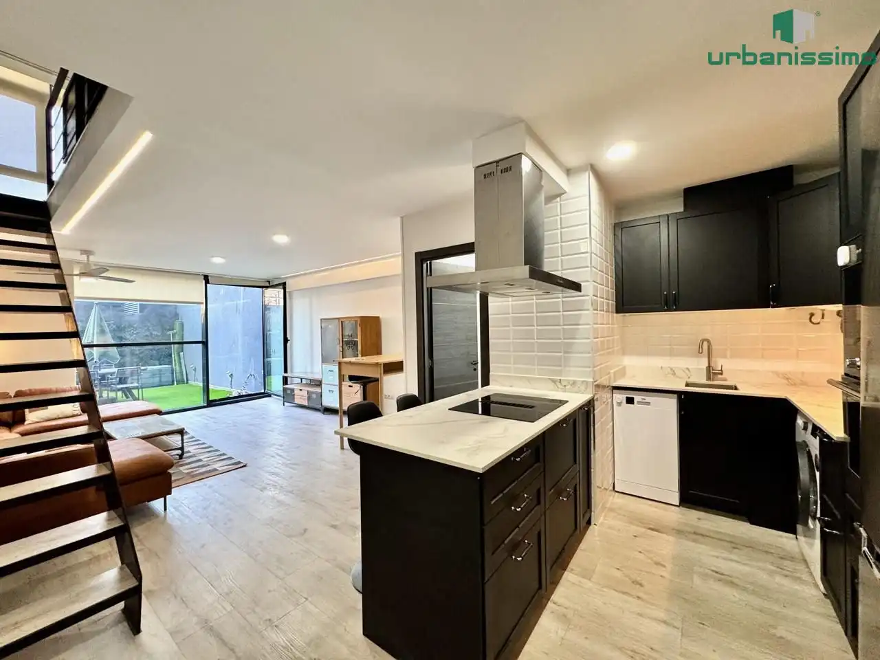 Lofts for rent in Del Cerro Del Águila, Polígono Industrial Sur