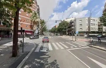Piso en venta en Carrer DR AYMERICH I GILABERTO, 2, imagen 2