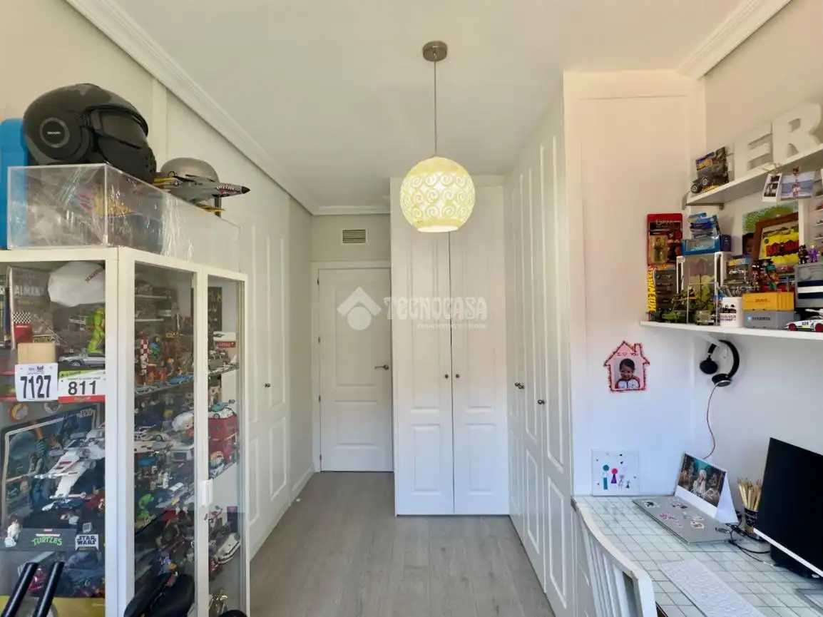 Piso en venta en Las Rozas de Madrid con Aire acondicionado, Calefacción y Terraza