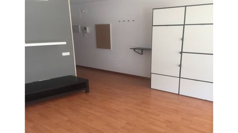 Foto 4 von Wohnung zur Miete in Calle Pau Marsal, Plaça Catalunya - Escola Industrial, Terrassa