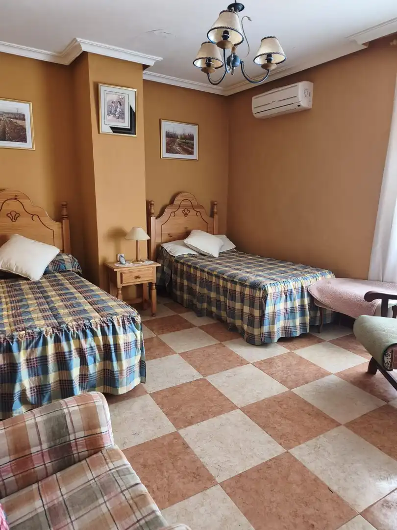 Dormitori de Casa o xalet en venda en Bedmar y Garcíez amb Terrassa