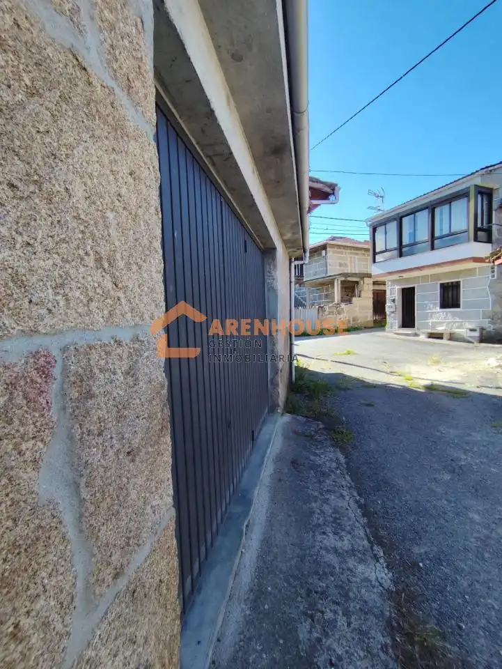 Exterior view of Houses for sale in Xunqueira de Ambía  with Heating, Storage room and Furnished