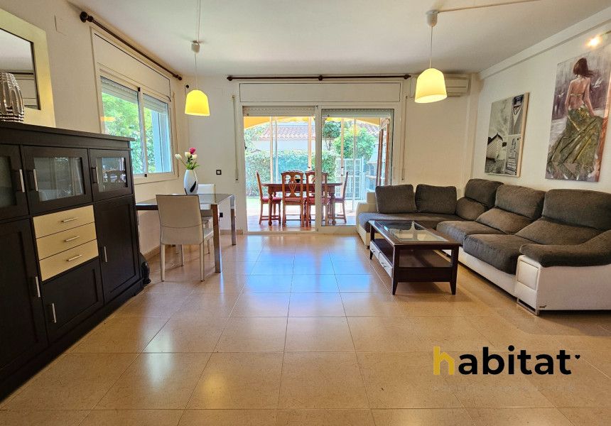 Garden of House or chalet for sale in Cambrils  with Air Conditioner, Private garden and Terrace