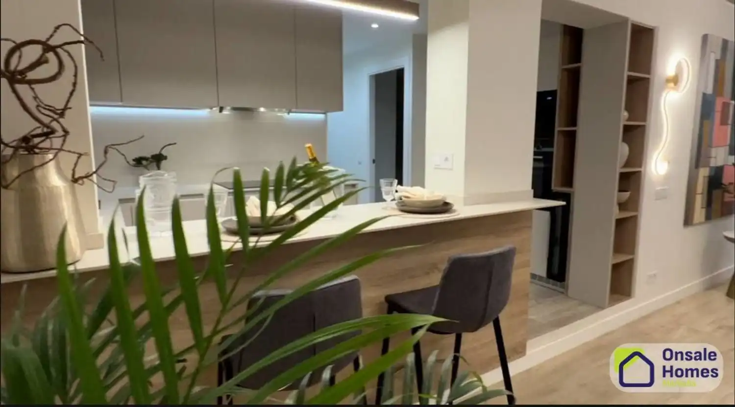 Cocina de Casa o chalet en venta en Marbella con Aire acondicionado, Jardín privado y Terraza