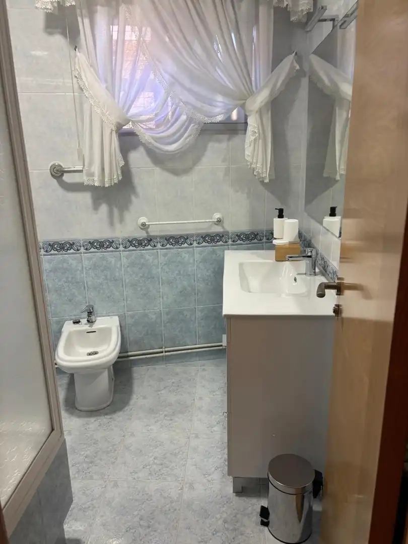 Casa amb jardí de lloguer a Coiro, imagen 19