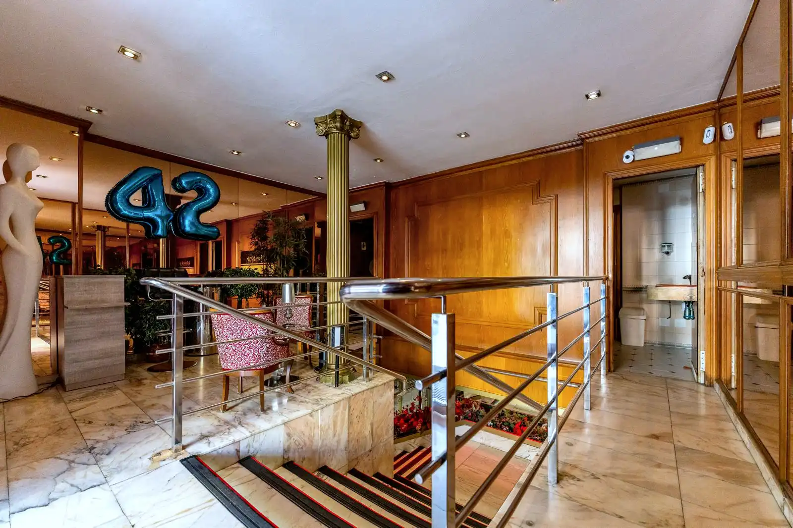Business premises for sale in Centre, imagen 32
