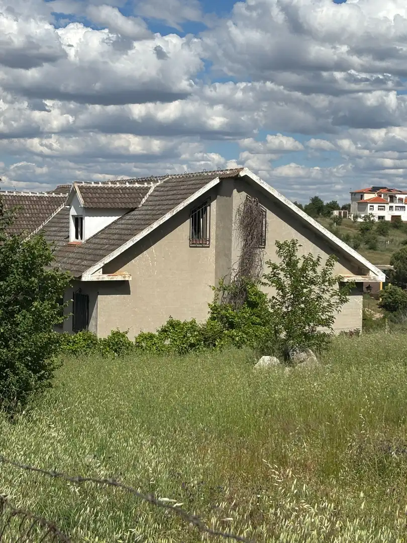 Vista exterior de Casa o chalet en venta en Navahermosa con Jardín privado