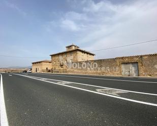 Casa o xalet en venda en San Asensio amb Jardí privat, Terrassa i Piscina